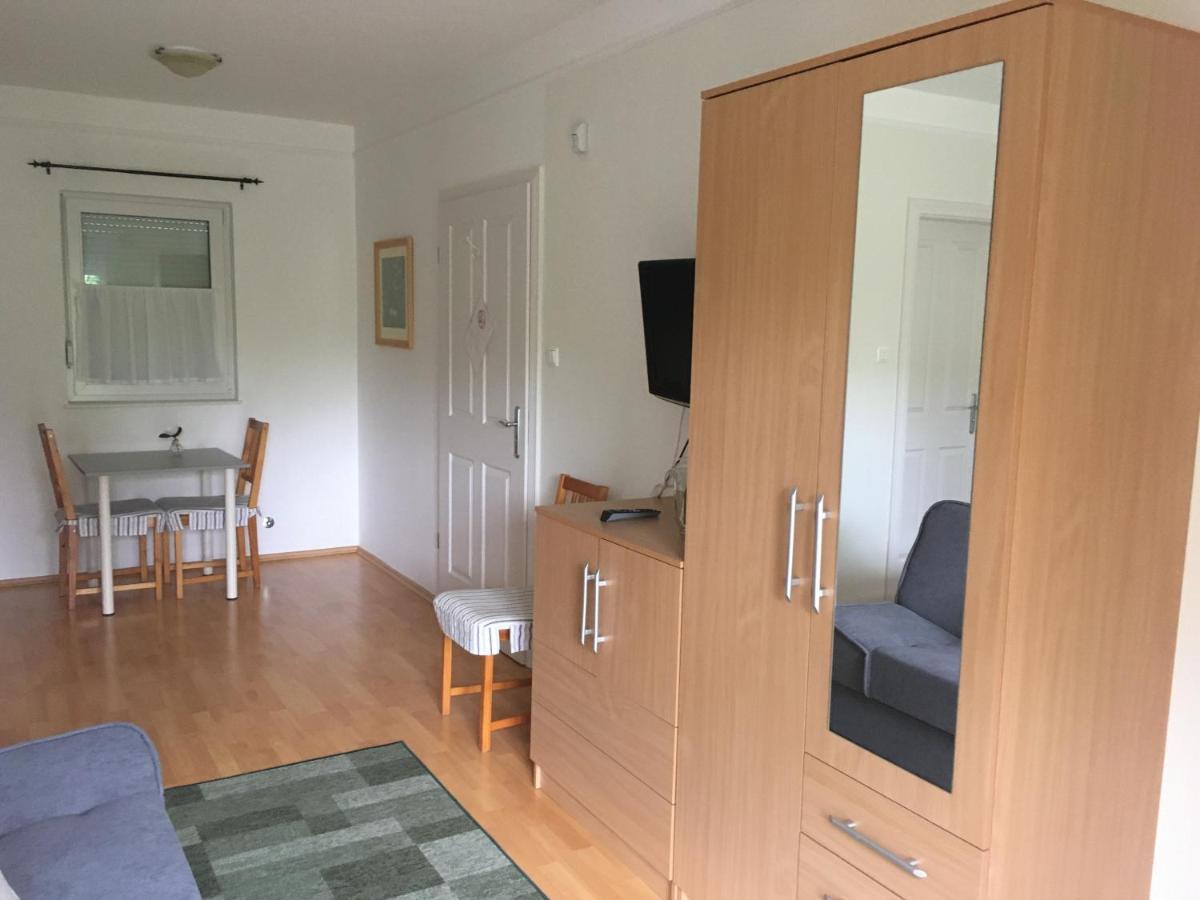 Luca Apartments 佐洛卡罗斯 外观 照片